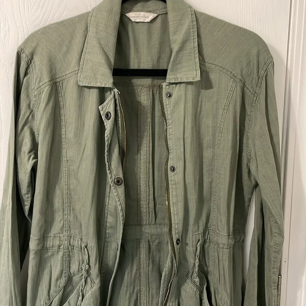 Abercrombie & Fitch Olive Army Green Women’s Light Utility Jacket Size XS